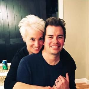 Meet your Posher, Traci